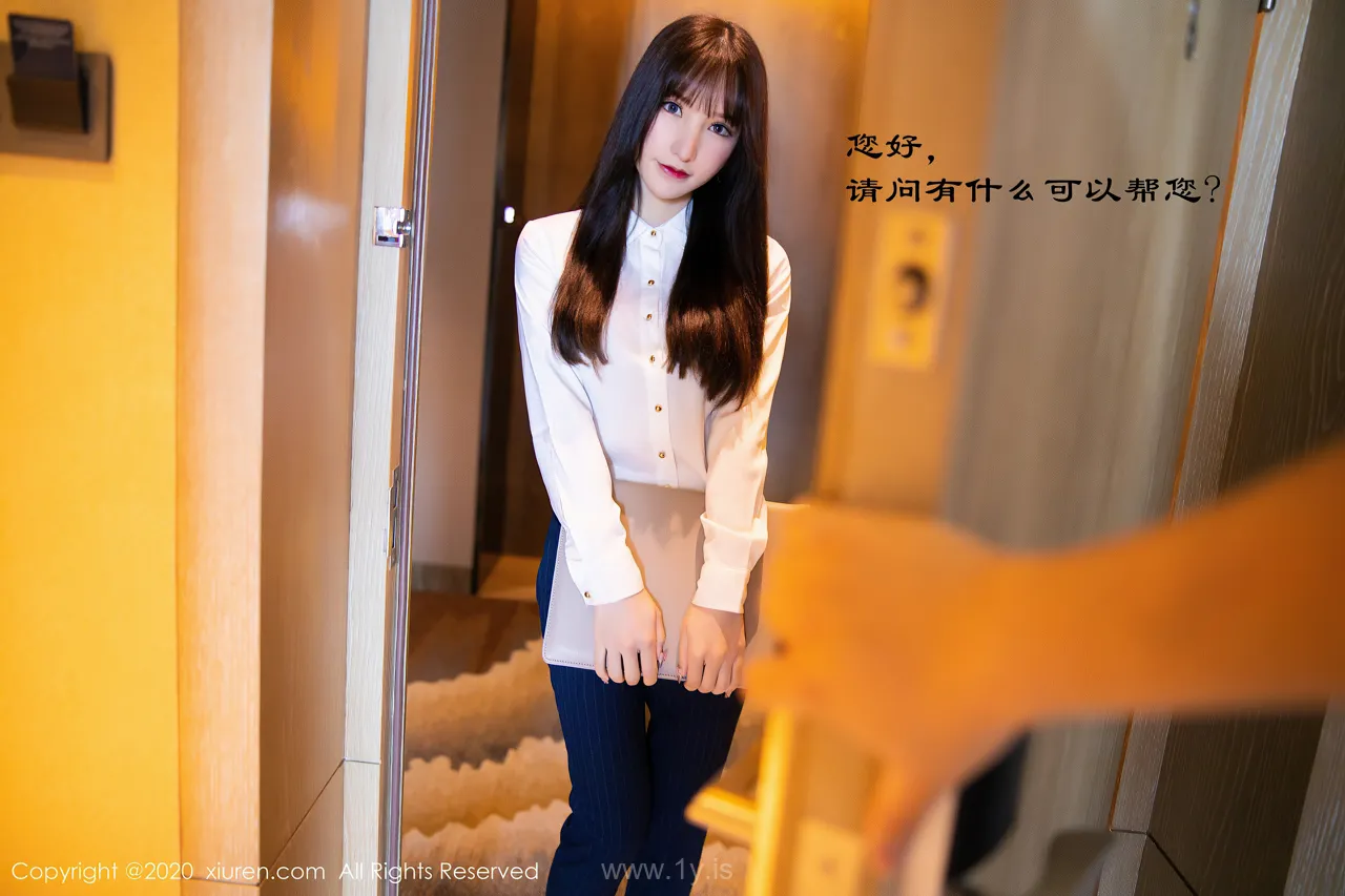 XIUREN(秀人网) NO.2356 Irresistible & Good-looking Asian Belle 周于希Sandy